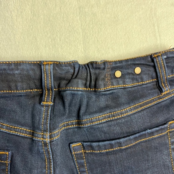 Cabi True Boyfriend Jeans Size 6 Stretch Denim Roll Cuff Distressed Slouchy 5494 - Picture 8 of 8